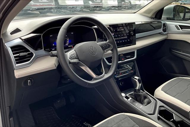 Photo of 2025 Pyrite Silver Metallic Volkswagen Taos