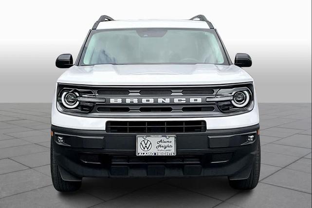 Photo of 2022 Oxford White Ford Bronco Sport