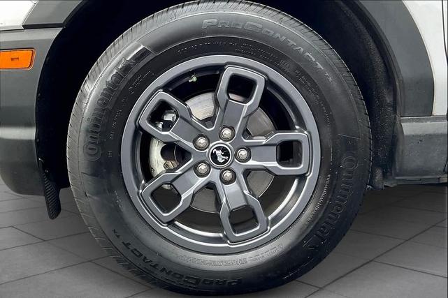 Photo of 2022 Oxford White Ford Bronco Sport