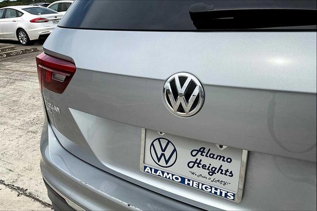 Photo of 2021 Pyrite Silver Metallic Volkswagen Tiguan