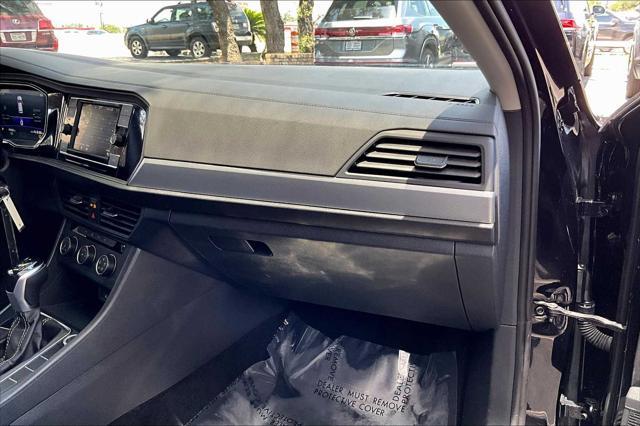 Photo of 2024 Deep Black Pearl Volkswagen Jetta