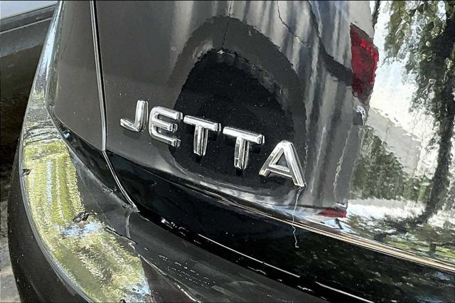 Photo of 2024 Deep Black Pearl Volkswagen Jetta