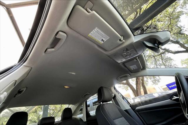 Photo of 2024 Deep Black Pearl Volkswagen Jetta