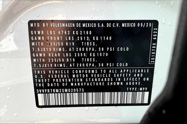 Photo of 2025 Pure White Volkswagen Tiguan