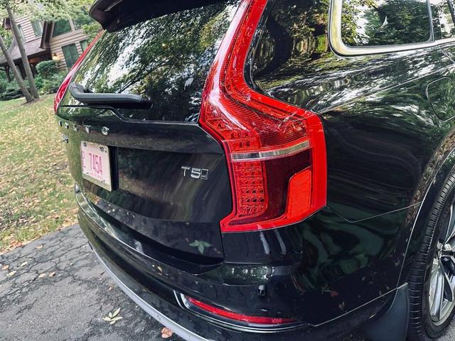 Photo of 2018 Black Volvo XC90