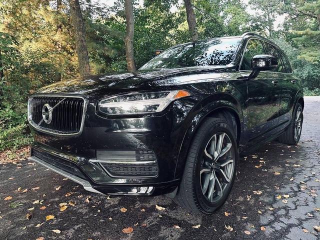 Photo of 2018 Black Volvo XC90