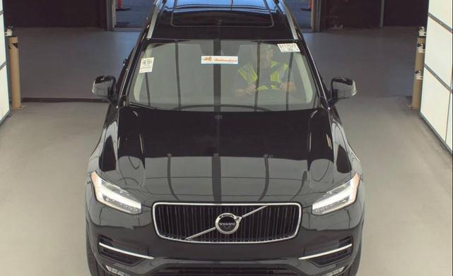 Photo of 2018 Black Volvo XC90