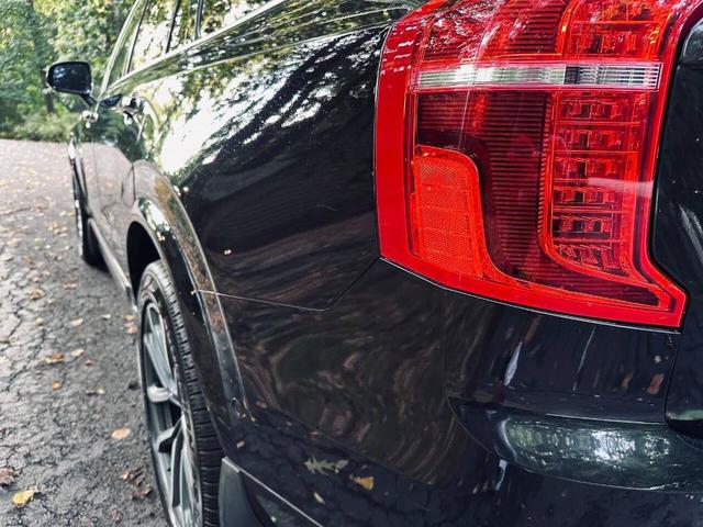 Photo of 2018 Black Volvo XC90