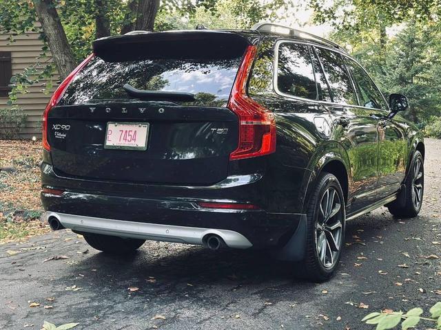 Photo of 2018 Black Volvo XC90