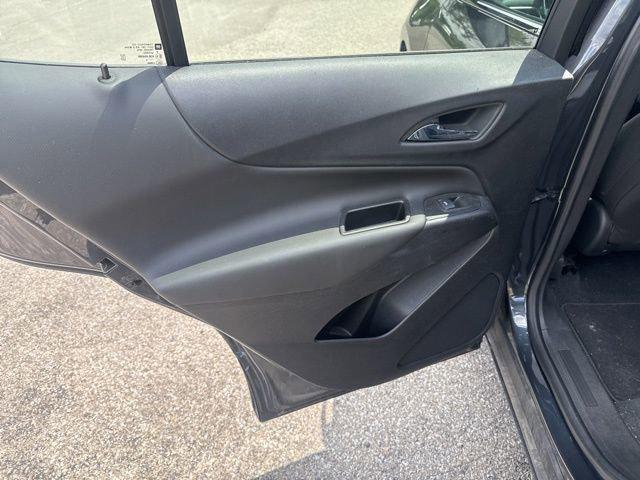 Photo of 2022 Iron Gray Metallic Chevrolet Equinox