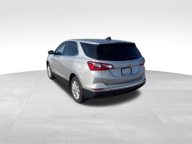 Photo of 2020 Silver Ice Metallic Chevrolet Equinox