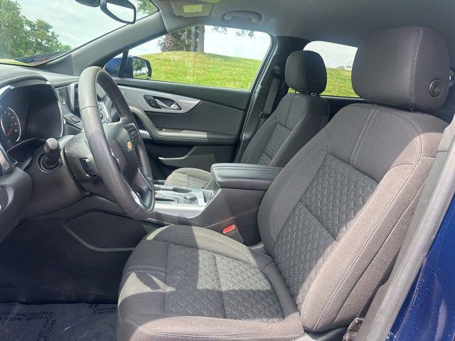 Photo of 2022 Blue Glow Metallic Chevrolet Blazer