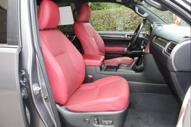 Photo of 2023 Nebula Gray Pearl Lexus GX 460