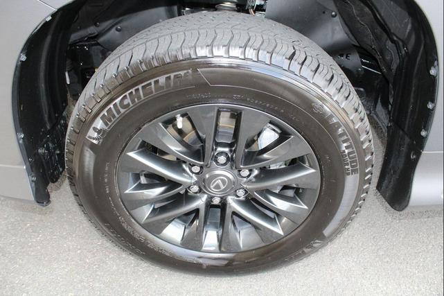 Photo of 2023 Nebula Gray Pearl Lexus GX 460