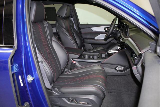 Photo of 2025 Apex Blue Pearl Acura MDX
