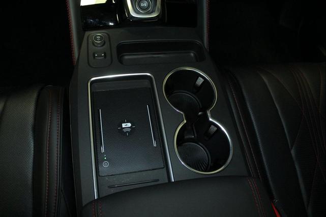 Photo of 2025 Apex Blue Pearl Acura MDX