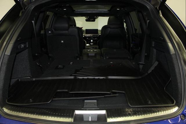 Photo of 2025 Apex Blue Pearl Acura MDX