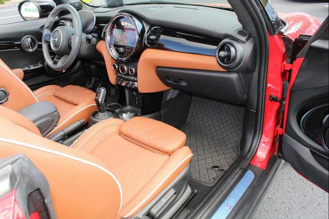 Photo of 2024 Chili Red MINI Convertible