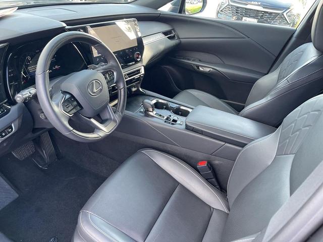 Photo of 2025 Cloudburst Gray Lexus RX 350