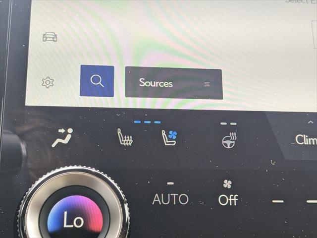 Photo of 2025 Atomic Silver Lexus NX 350
