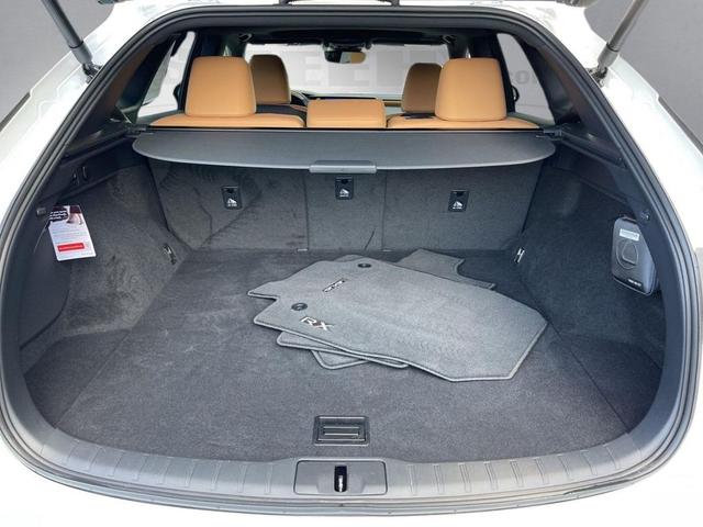 Photo of 2024 Eminent White Pearl Lexus RX 350