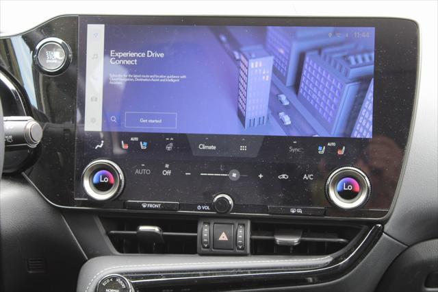 Photo of 2025 Eminent White Pearl Lexus NX 350