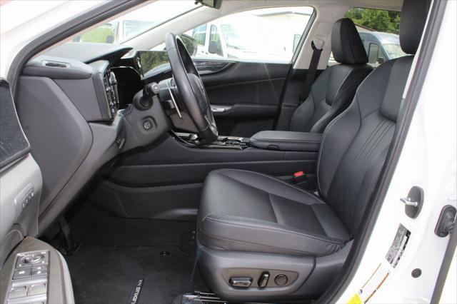 Photo of 2025 Eminent White Pearl Lexus NX 350