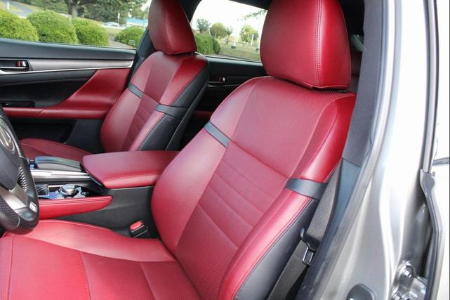 Photo of 2018 Silver Lexus GS 350