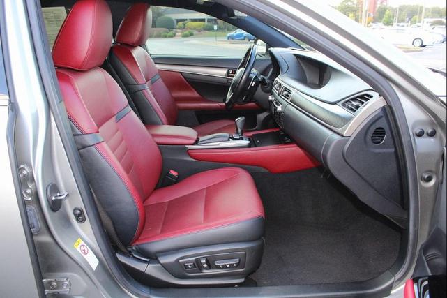 Photo of 2018 Silver Lexus GS 350