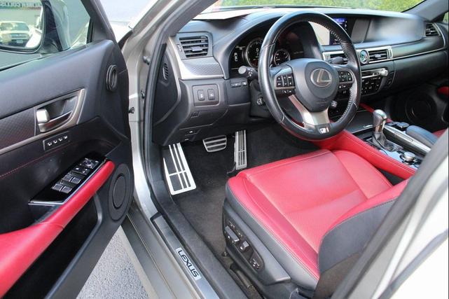 Photo of 2018 Silver Lexus GS 350
