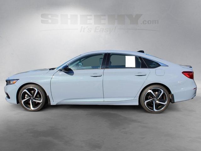 Photo of 2022 Gray Pearl Honda Accord