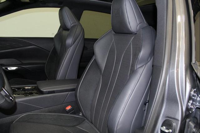 Photo of 2023 Gray Pearl Lexus RX 500h