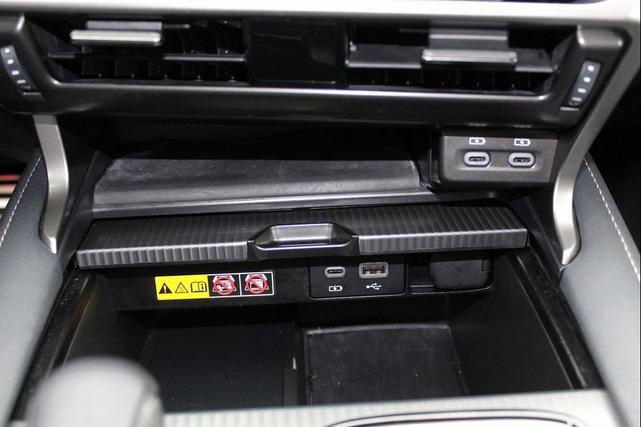 Photo of 2023 Gray Pearl Lexus RX 500h