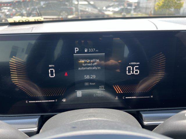 Photo of 2025 Snow White Pearl Kia K5