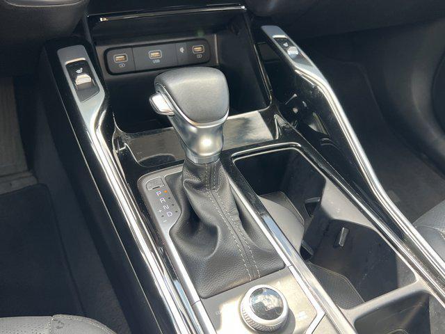Photo of 2022 Gravity Grey Kia Sorento