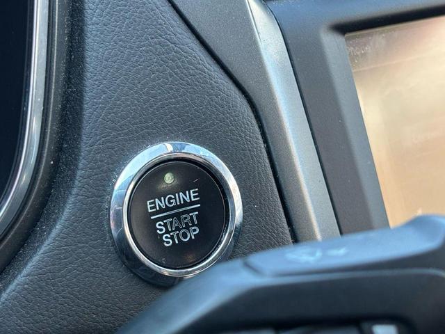 Photo of 2013 Tuxedo Black Metallic Ford Fusion