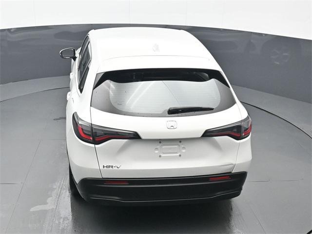 Photo of 2023 Modern Steel Metallic Honda HR-V