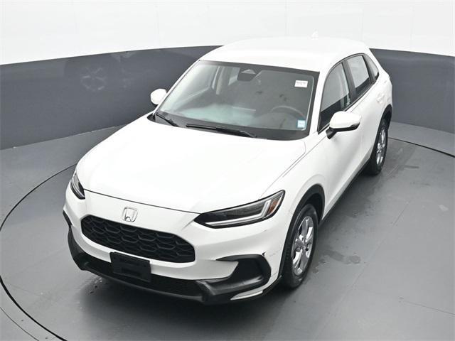 Photo of 2023 Modern Steel Metallic Honda HR-V