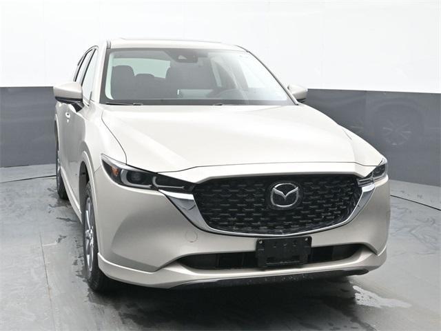 Photo of 2025 Platinum Quartz Metallic Mazda CX-5