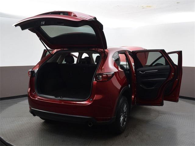 Photo of 2017 Soul Red Crystal Metallic Mazda CX-5