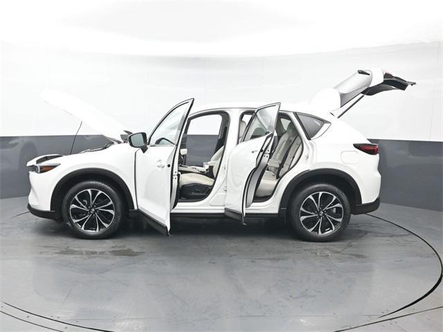Photo of 2022 Snowflake White Pearl Mica Mazda CX-5