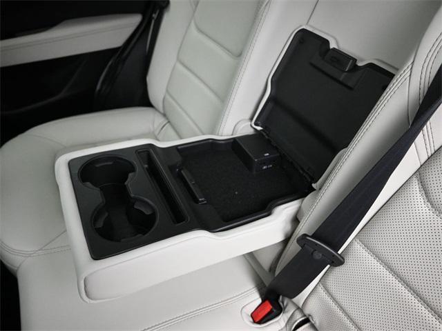 Photo of 2022 Snowflake White Pearl Mica Mazda CX-5