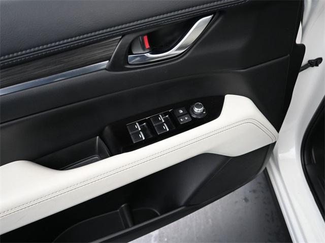 Photo of 2022 Snowflake White Pearl Mica Mazda CX-5
