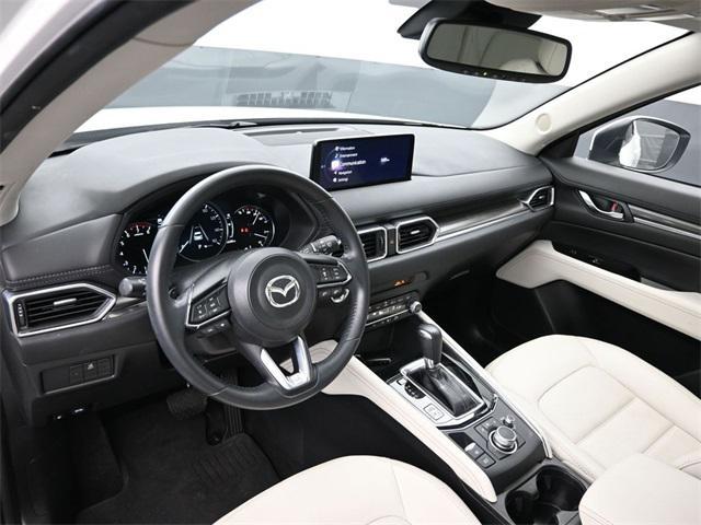 Photo of 2022 Snowflake White Pearl Mica Mazda CX-5