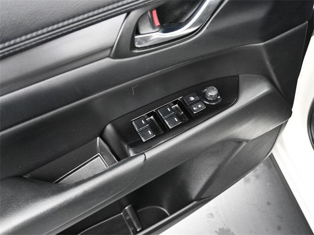 Photo of 2018 Snowflake White Pearl Mica Mazda CX-5