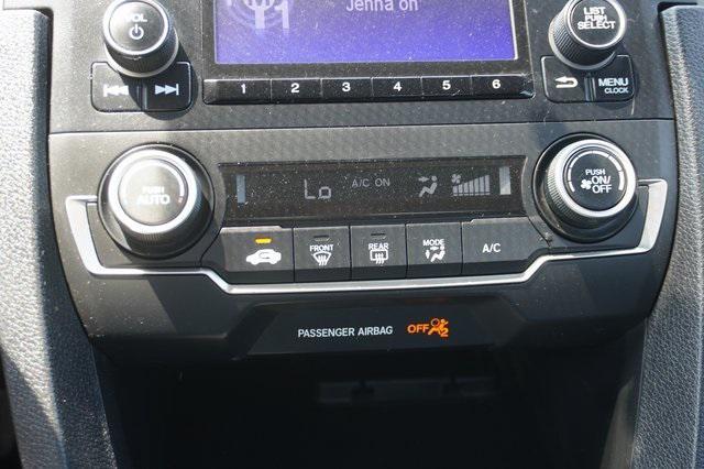 Photo of 2019 Molten Lava Pearl Honda Civic