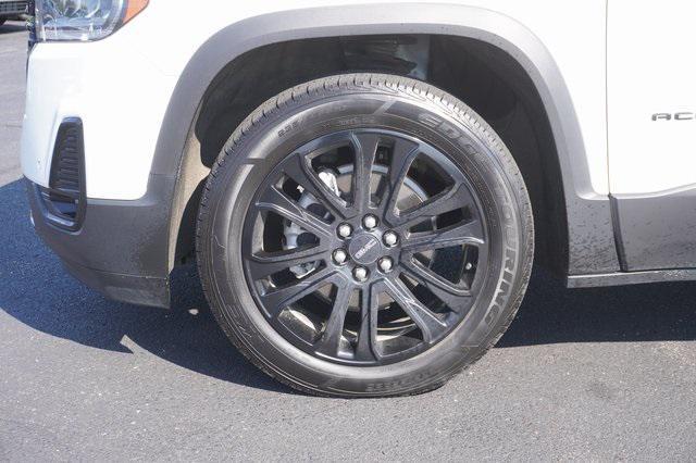 Photo of 2021 Summit White GMC Acadia