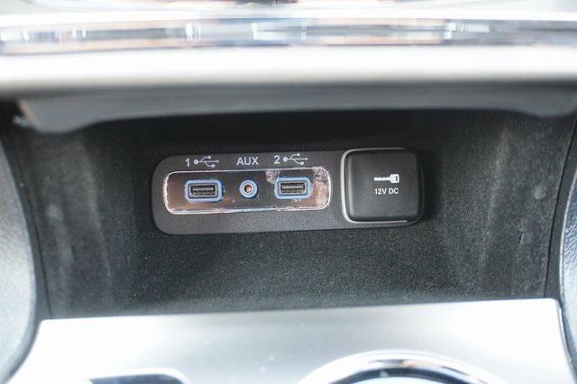 Photo of 2020 Granite Crystal Metallic Clearcoat Jeep Grand Cherokee