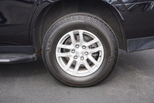 Photo of 2022 Black Chevrolet Tahoe