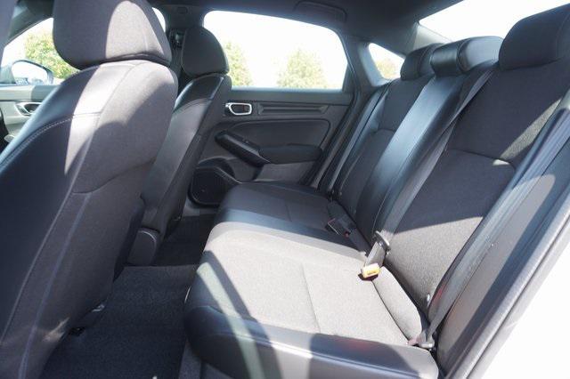 Photo of 2022 Lunar Silver Metallic Honda Civic